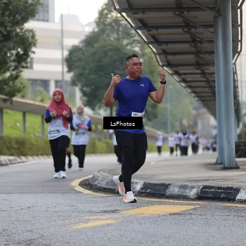 Runner Photo 4620744