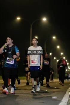Runner Photo 4620758