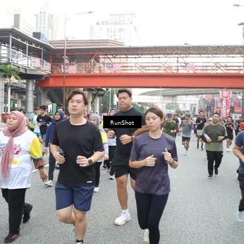 Runner Photo 4620810