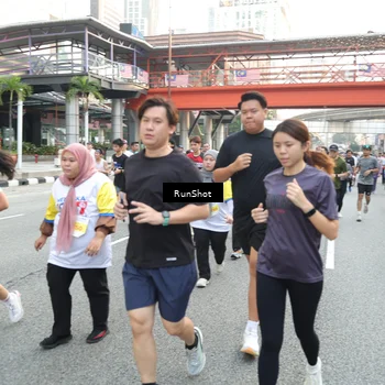 Runner Photo 4621058