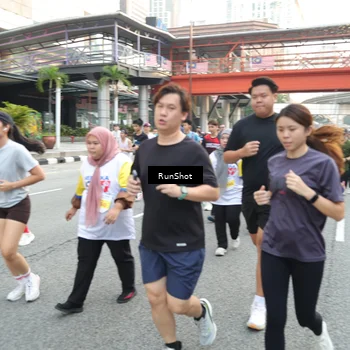 Runner Photo 4621184