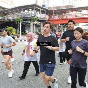 Runner Photo 4621245