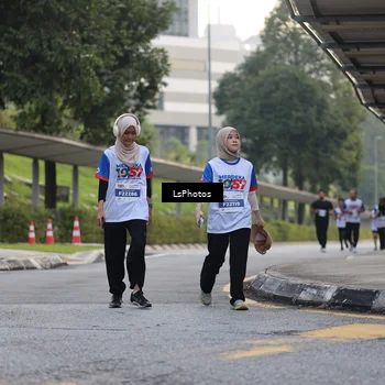 Runner Photo 4621343