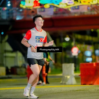 Runner Photo 4621354