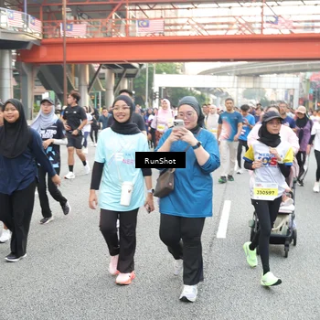 Runner Photo 4621393