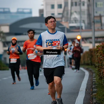 Runner Photo 4621433