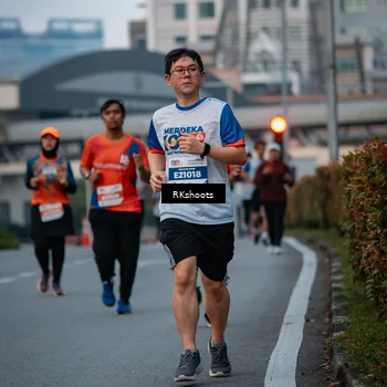 Runner Photo 4621460
