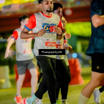 Runner Photo 4621467
