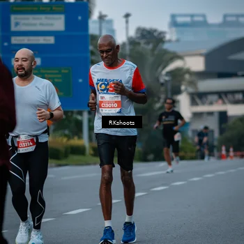 Runner Photo 4621513