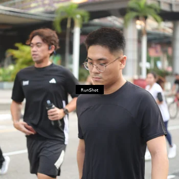 Runner Photo 4621597