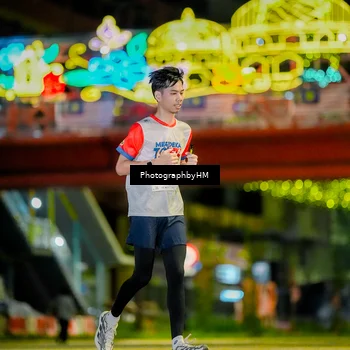 Runner Photo 4621649