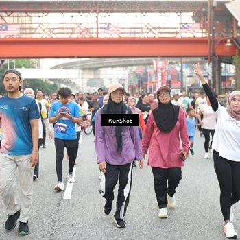 Runner Photo 4621657