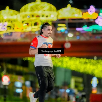 Runner Photo 4621683