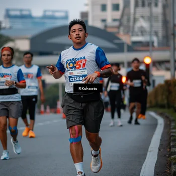 Runner Photo 4621684