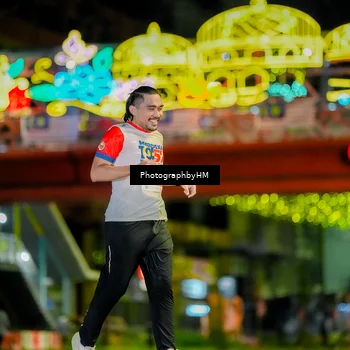 Runner Photo 4621699