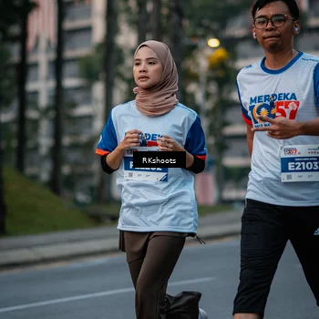 Runner Photo 4621715