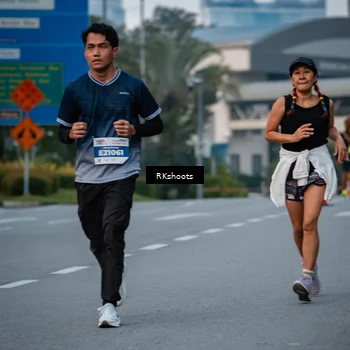 Runner Photo 4621845