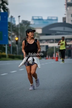 Runner Photo 4621876