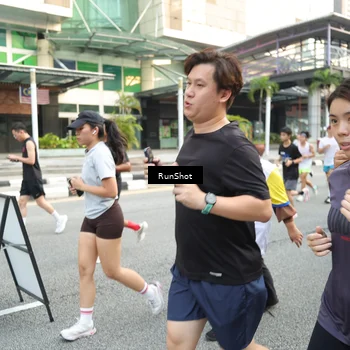 Runner Photo 4622294