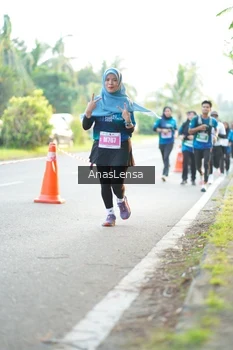Runner Photo 4622435