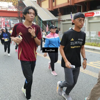 Runner Photo 4622852