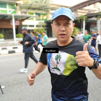 Runner Photo 4623017