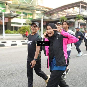 Runner Photo 4623089