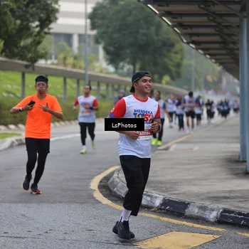 Runner Photo 4623117