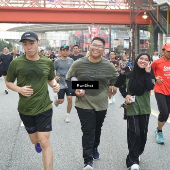 Runner Photo 4623163