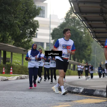 Runner Photo 4623332