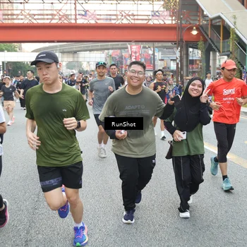 Runner Photo 4623340