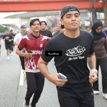 Runner Photo 4623356