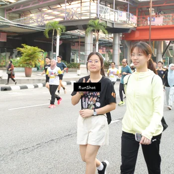 Runner Photo 4623401