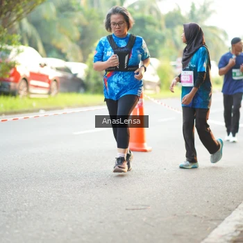 Runner Photo 4623412