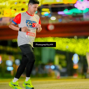 Runner Photo 4623476