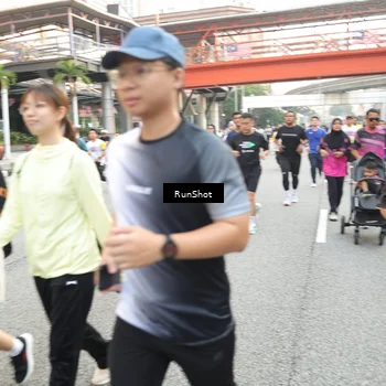 Runner Photo 4623499