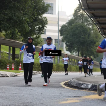 Runner Photo 4623606