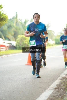 Runner Photo 4623646