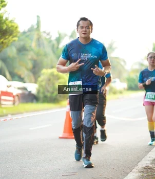 Runner Photo 4623660