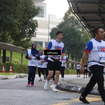 Runner Photo 4623682