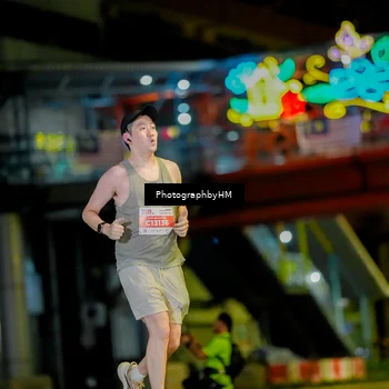 Runner Photo 4623720