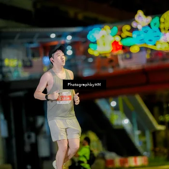 Runner Photo 4623736
