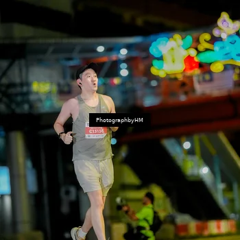 Runner Photo 4623747