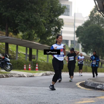 Runner Photo 4623777