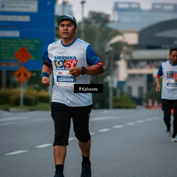 Runner Photo 4623817