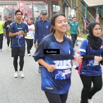 Runner Photo 4623844