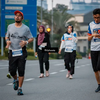 Runner Photo 4623845