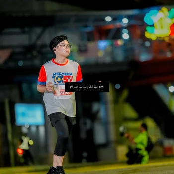 Runner Photo 4623846
