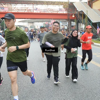 Runner Photo 4623857
