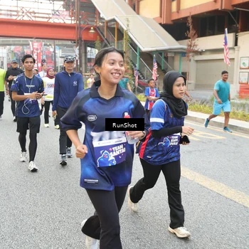 Runner Photo 4623875